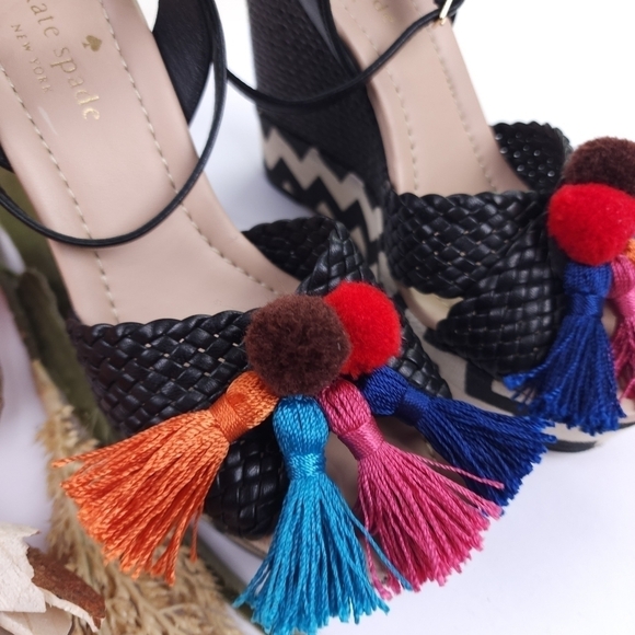 Kate Spade Black Woven Platform Sandal Wedges with Tassels Sz 6m - Picture 12 of 14